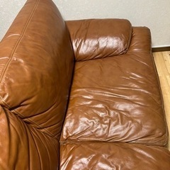 ビンテージ風2人掛けソファ  