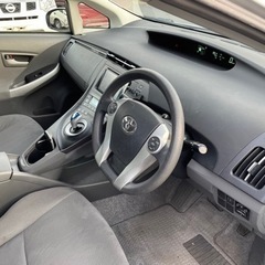 トヨタプリウス！ 車検長い！ 走行7万キロ！の画像