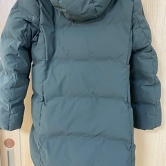UNIQLO ロングダウンジャケットの画像