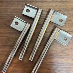 無印良品　ステンレスユニットシェルフ用高さ調整金具の画像