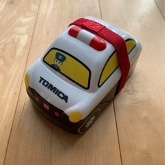 トミカ　ランチボックスの画像
