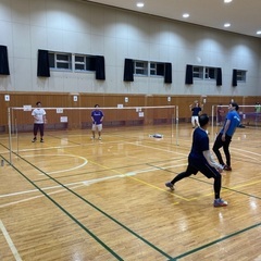バドミントン民族🏸 - スポーツ