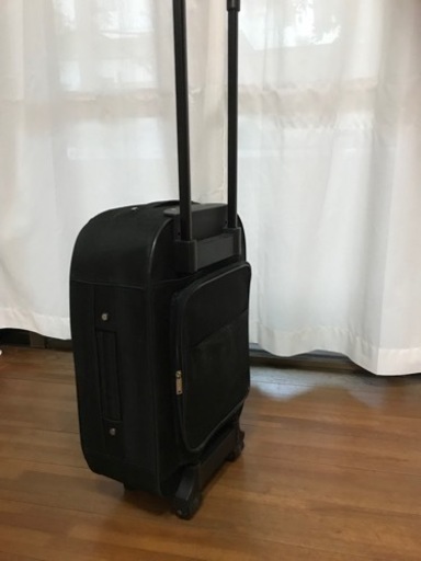 値下げします　早い方優先でほとんど新品！　キャリーバッグ