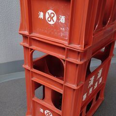 清酒専用通箱　清酒　お酒ケース　コンテナ　ビール瓶ケース　踏み台　レトロ 清酒専用通箱》P箱 お酒ケース コンテナ 一升瓶 踏み台 昭和レトロ