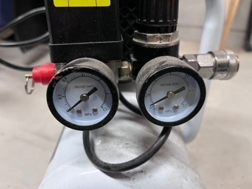 アースマン　ACP-10A　0.7MPa　オイルレスエアーコンプレッサー１０L