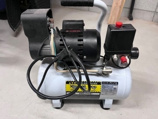 アースマン　ACP-10A　0.7MPa　オイルレスエアーコンプレッサー１０L