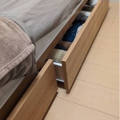 ニトリ　セミダブルベッド　収納付きの画像