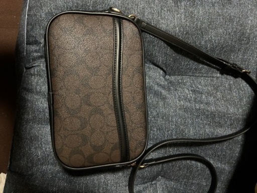 受け渡し先決定！美品！COACH ショルダーバッグ シグネチャー
