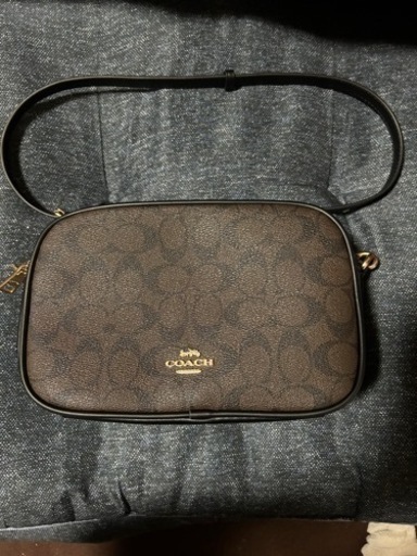 受け渡し先決定！美品！COACH ショルダーバッグ シグネチャー