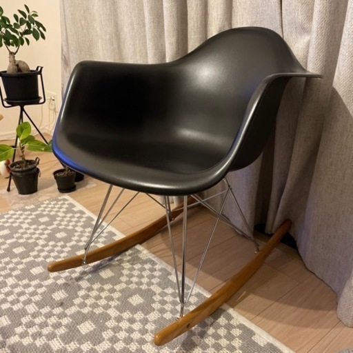 ロッキングチェア　黒　リプロダクト