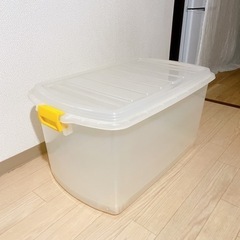 ローラー付き衣装収納ケース