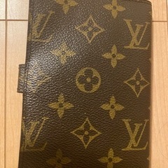 VUITTON システム手帳の画像