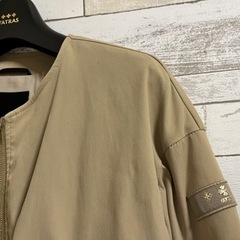 タトラス ブルゾン 美品 スプリングコートの画像