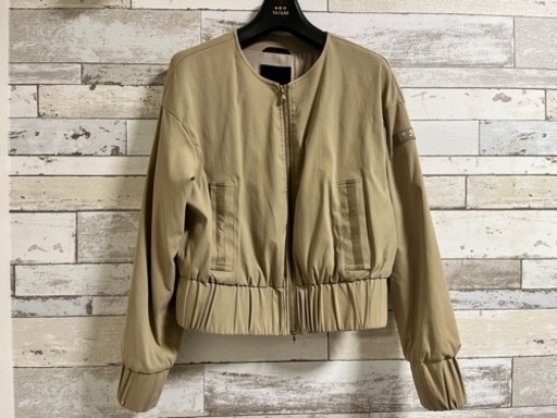 タトラス ブルゾン 美品 スプリングコート