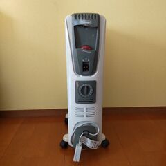 デロンギ　オイルヒーター【自動車で伺います】の画像