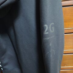 アドエルム　パーカーの画像