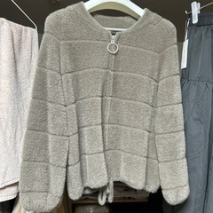 　滑らかな肌触りのモカカラーのコートお値下げしました！