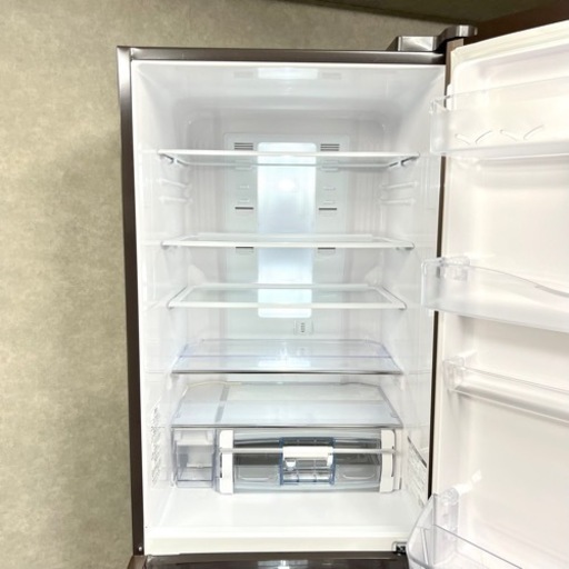 ☑︎配送/設置無料?? HITACHI 3ドア冷蔵庫✨ 大容量の365L?‼️ 二人暮らしに?