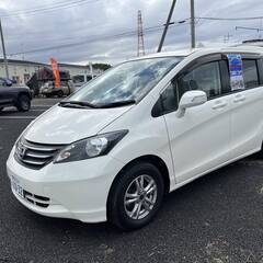 ホンダ　フリード　車中泊仕様　災害時に役立ちます