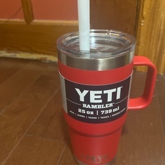 YETI イエティ タンブラー25 oz / 739 ml