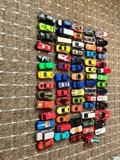 トミカandミニカー まとめ売り  77台