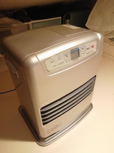 ダイニチ　灯油ファンヒーター