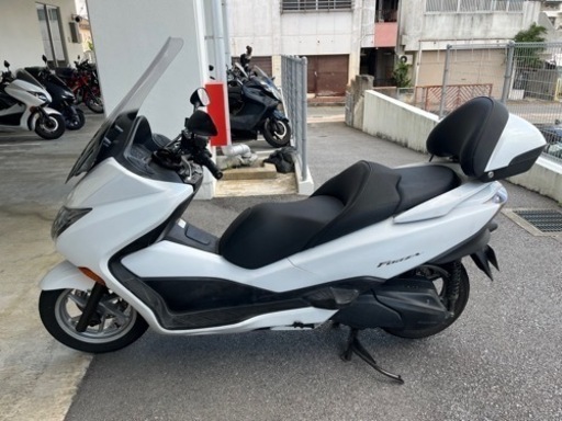 ホンダ　フォルツァ250X