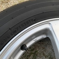 15インチ　ホイール　タイヤ付　ノーマルの画像