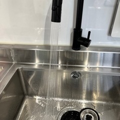 🙅‍♀️【売切】⚠️一層シンク✨美品✨水道・天板付き【一部寄付】の画像