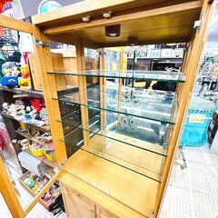 【半額】市川木製品工業 リビングボード セシール ガラス キャビネット 飾り棚の画像