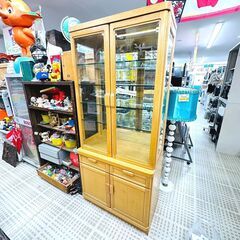 【ジモティ特別価格】市川木製品工業 リビングボード セシール ガラス キャビネット 飾り棚