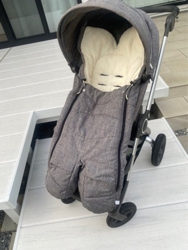 STOKKE ベビーカー