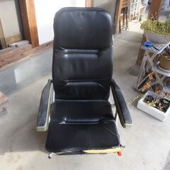 あげます　ゆったり大きな　椅子　中古品　もうすぐ処分します