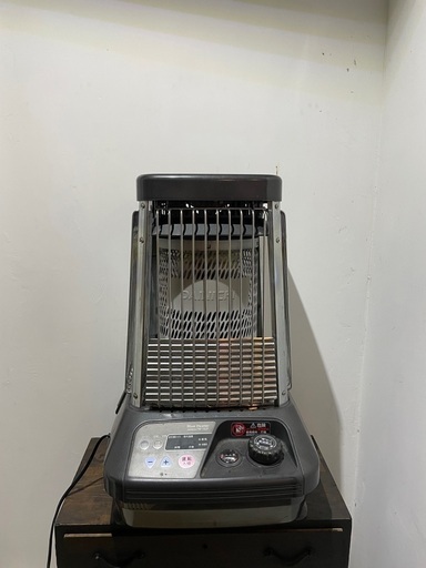 業務用　ダイニチブルーヒーターFM-102F