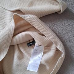 アメリカンホリック ボトルネック風セーターLの画像