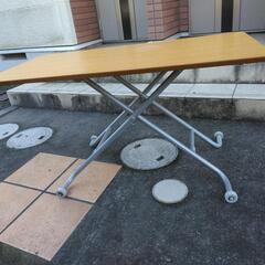 テーブルの画像