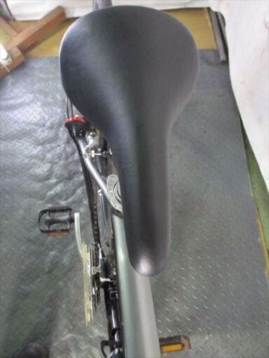 Ｄ241★26800円★整備済み スポーツ中古自転車 【クロスバイク　GIANT　エスケープＲ３　グレイ　465ｍｍ】