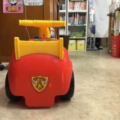 ミッキーマウス　子供用四輪車の画像