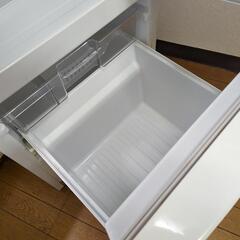 【譲り先決定しました】冷蔵庫 Panasonic NR-B147W-Wの画像