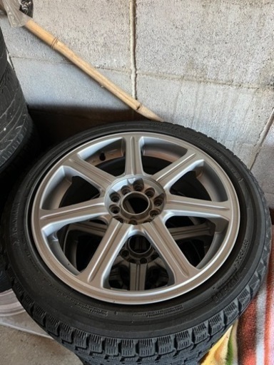 スタッドレスタイヤ