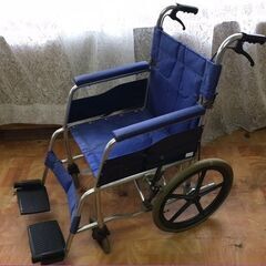 中古 車椅子 介助用 折り畳み可能 フレーム アルミ製 マツナガ...