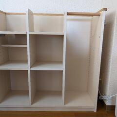 子供部屋用収納をお譲りします。