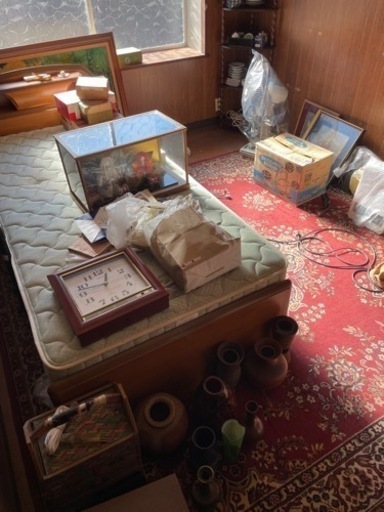 一部屋分の荷物全て引き取ってくださる方優先