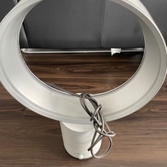 ダイソン羽無し扇風機