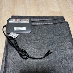 山善　ホットカーペット