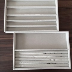 【無印良品】ベロア アクセサリーケース２種類