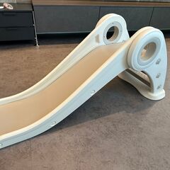 子供用の滑り台　折りたたみ式の画像