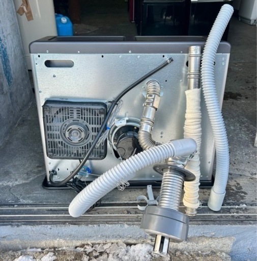 お引取り限定 美品 22年製 サンポット ゼータスイング FF式石油ストーブ FFR-703RX A1