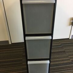 ♪キッチン ストックケース 収納ケース 3段 キャスター付 黒 中古 (NF240111) Zi-1471の画像