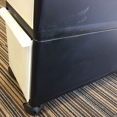 ♪キッチン ストックケース 収納ケース 3段 キャスター付 黒 中古 (NF240111) Zi-1471の画像